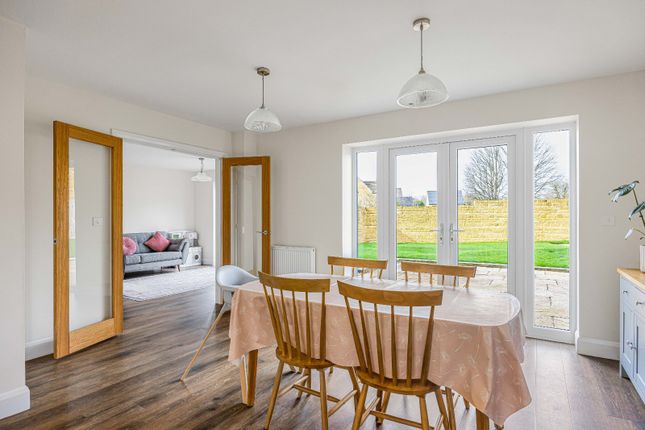 104, Cirencester Road, Tetbury photo 4