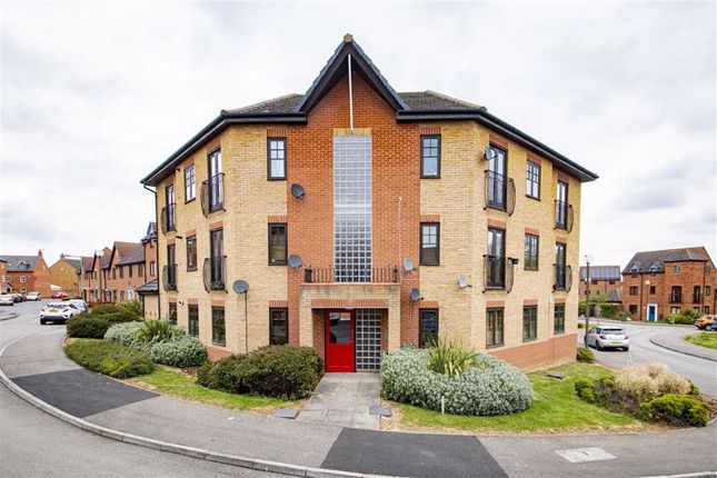 Thumbnail Flat to rent in Exbury Lane, Westcroft, Milton Keynes, Buckinghamshire