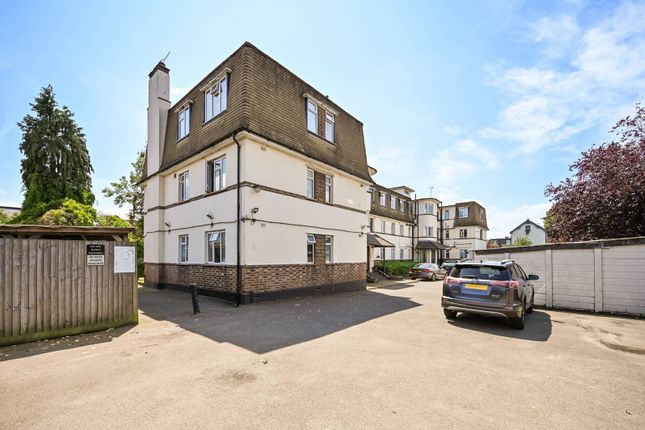 Thumbnail Flat for sale in Park Close, North Kingston, Kingston Upon Thames