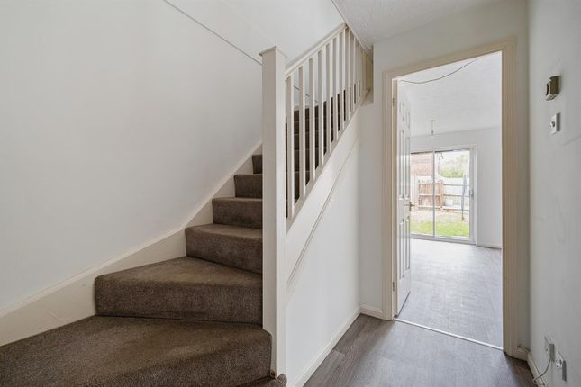 20, Bremen Gardens, Andover photo 4
