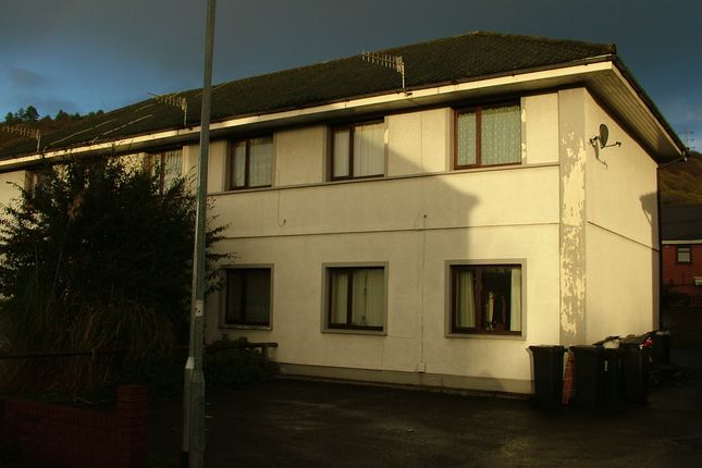 Flat to rent in Swan House, Swan Road, Port Talbot