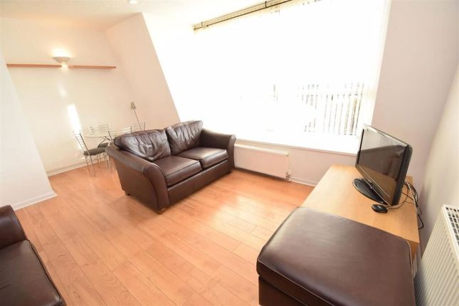 2-bed flat on Flat 6, Pensby Road, Wirral, £100,000