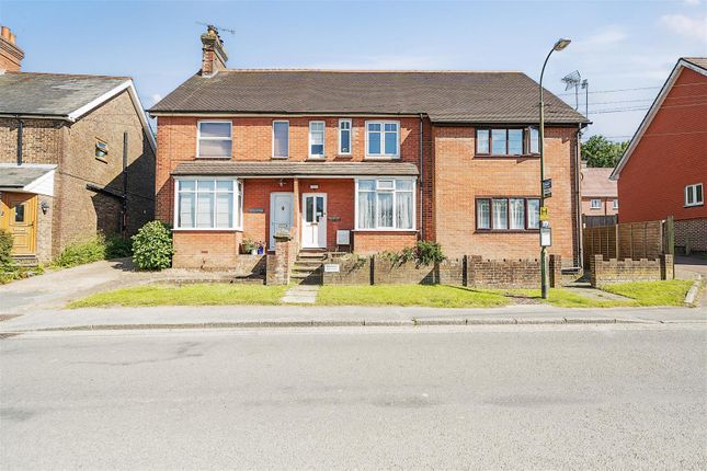 Thumbnail Flat for sale in Western Road, Crowborough