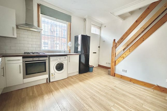 10, Shafton Place, Leeds photo 2