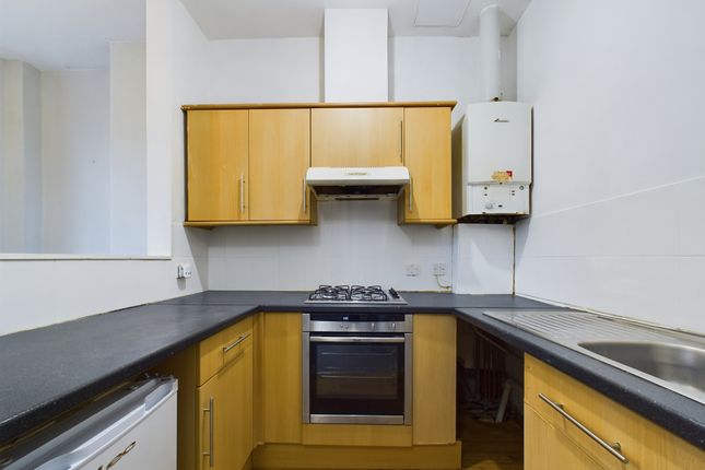 Flat 1, 216, North Road West, Plymouth photo 2
