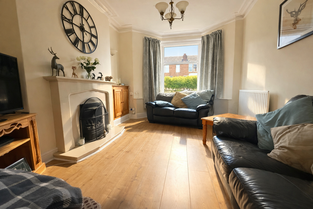 154 Scotforth Road, Lancaster photo 2