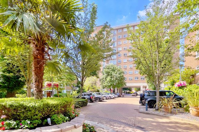3-bed flat on Flat 48 Walsingham, St. Johns Wood Park, London, £1,250,000