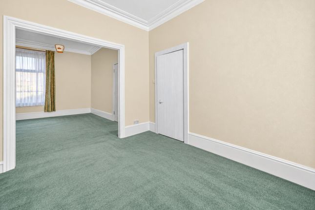23 Effingham Road, London photo 3