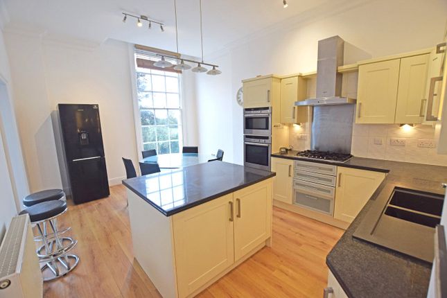 Flat to rent in Victoria Park Road, St. Leonards, Exeter