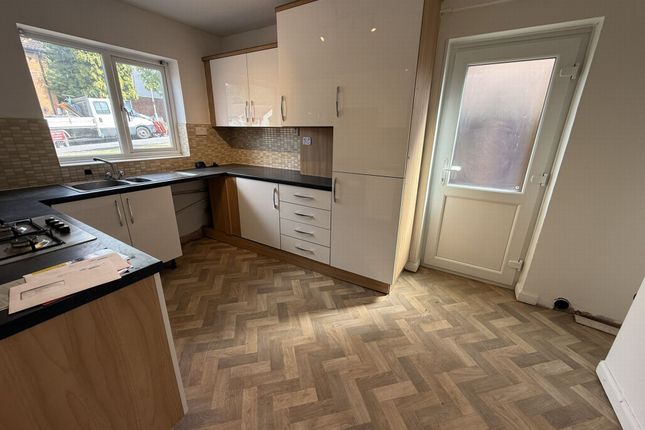 66, Malham Way, Leicester photo 2