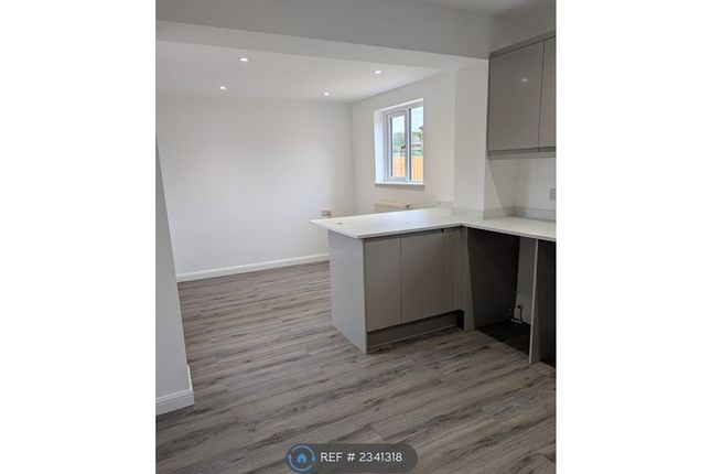 The Bungalows, Ash Road Donnington, Telford photo 2