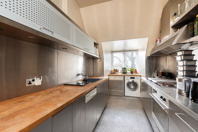 Flat for sale in West Heath Road, London