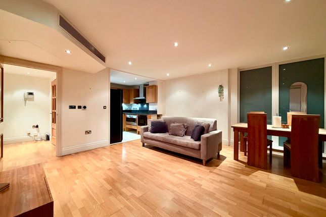 The Boulevard, Imperial Wharf photo 2