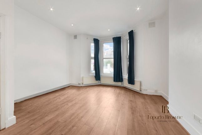 265,Flat 1, Harvist Road, London photo 2