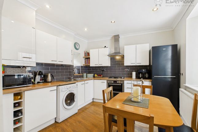 1, MILL STREET, SOUTH MOLTON photo 4