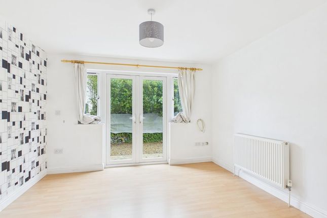 8, Jubilee Place, Camborne photo 2