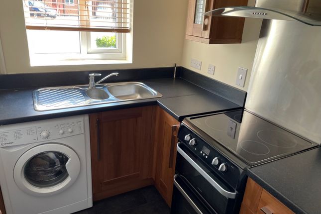 15 Freswick Close, Hinckley photo 3