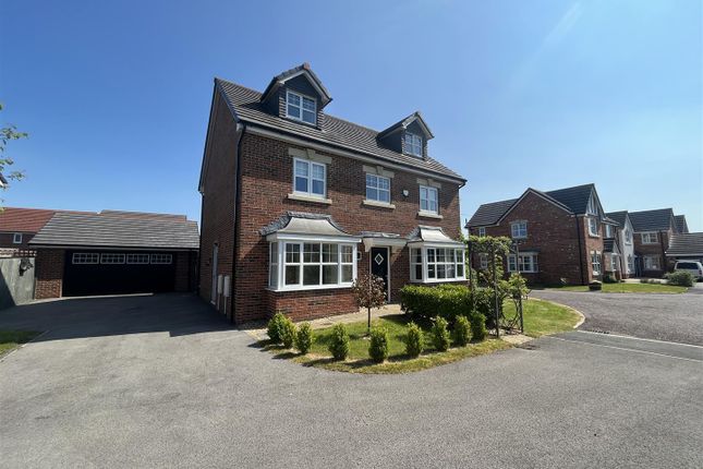 Thumbnail Detached house for sale in Pinfold Close, Great Eccleston, Preston