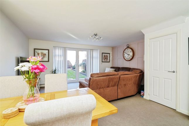 3, Catterick Road, Oxfordshire photo 4