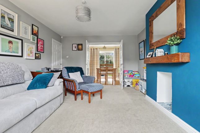1, Duncan Avenue, Wakefield photo 4