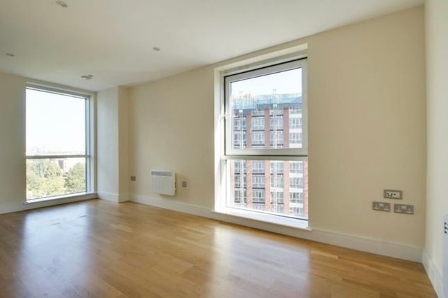 Thumbnail Flat to rent in Prestons Road, London