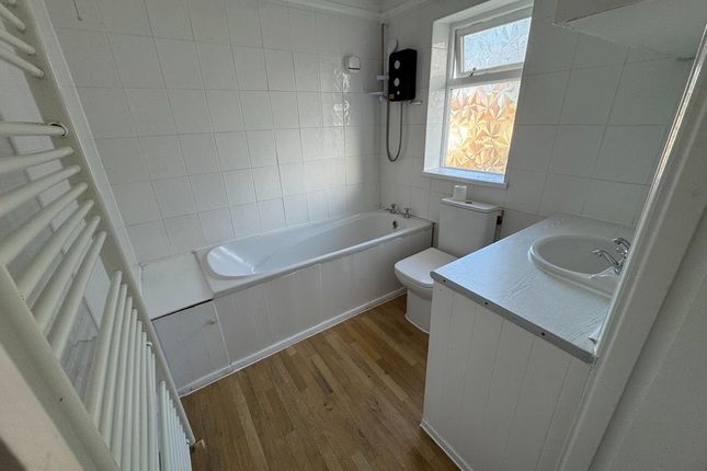 Shepton Crescent, Nottingham photo 5