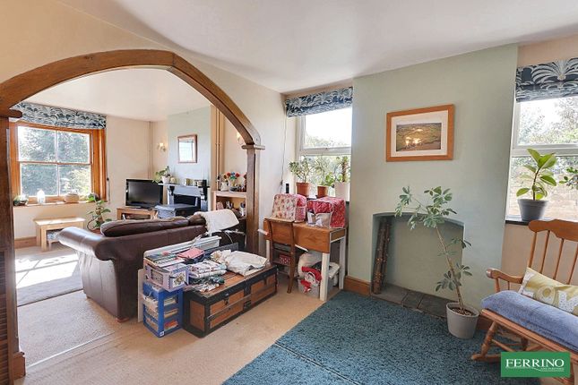 Severn View, (4 Bed and River Views), Newnham photo 3