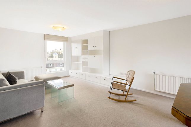 Thumbnail Flat for sale in Valiant House, Vicarage Crescent, London