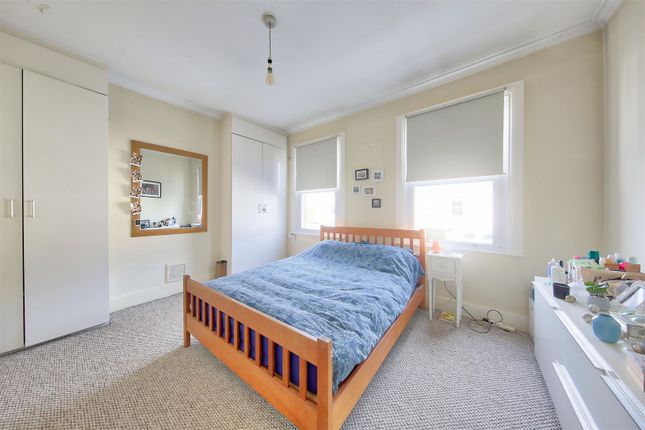 Terraced house for sale in Camborne Road, London