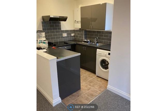 Thumbnail Flat to rent in West Court, Bristol