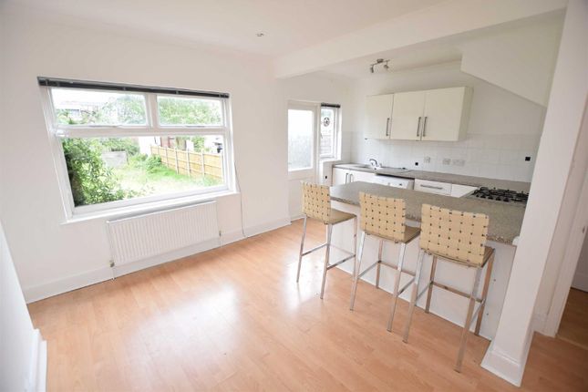 Terraced house to rent in Essex Road, Borehamwood