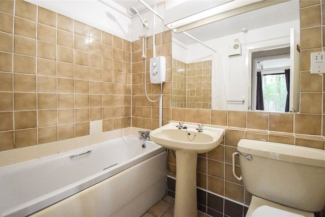 36, Midsummer Court, Cambridge photo 4