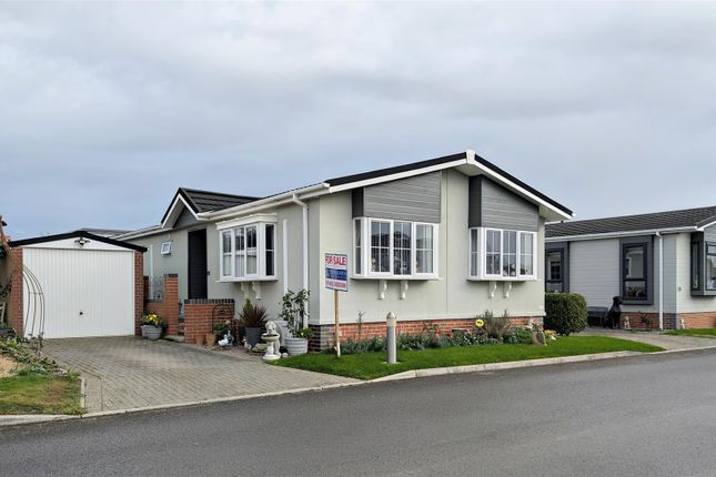 2-bed caravan on 4 The Bramleys, Orchard Park, Gloucester, £245,000
