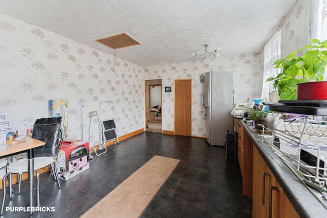 23, Plantation Drive, Ellesmere Port photo 4