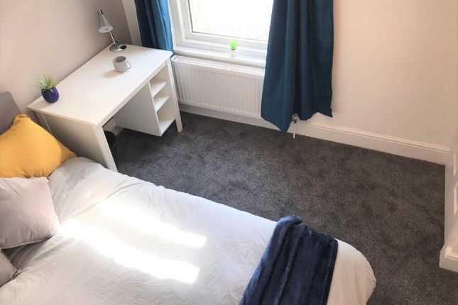 Room to rent in Lodge Road, Southampton