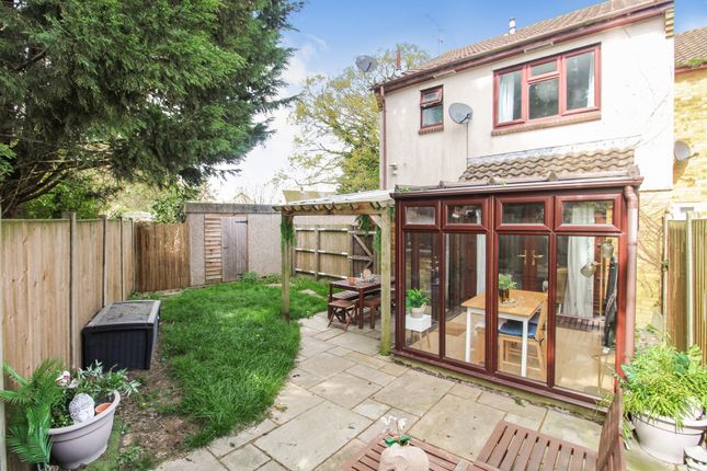 Thumbnail End terrace house for sale in Ivanhoe Close, Crawley, West Sussex.