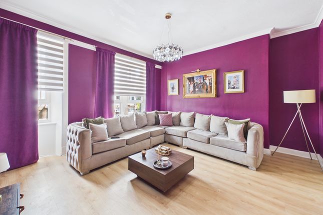 4b Glencraig Street, Airdrie photo 3