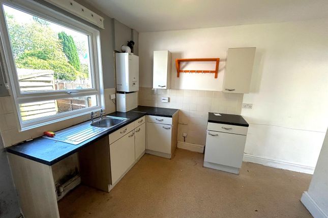 73, Crooke Road, Standish Lower photo 3