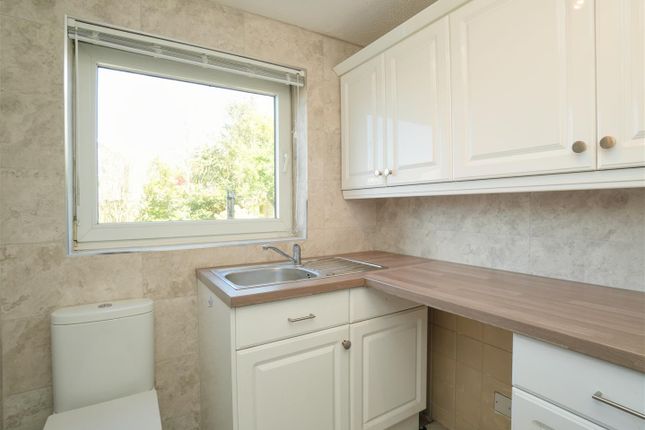 56, Oak Tree Lane, York photo 4