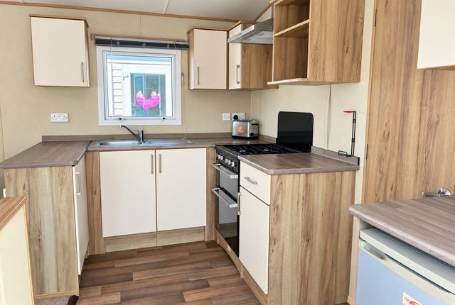 Carlton Meres Holiday Park, Saxmundham photo 2