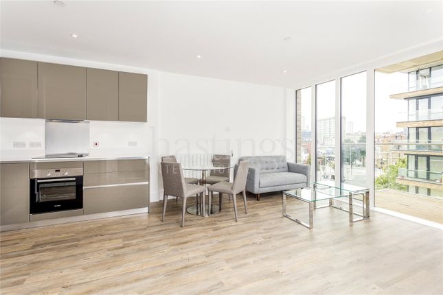 Thumbnail Flat to rent in Compton House, Royal Arsenal Riverside, London