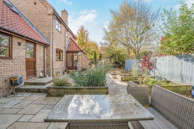 7, Rowley Gardens, Bottisham photo 4