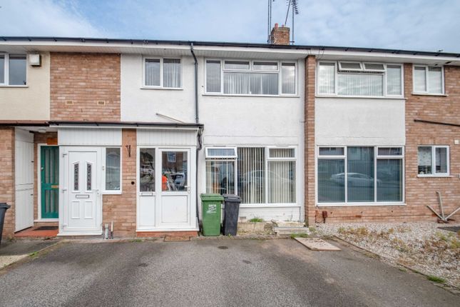 Thumbnail Maisonette for sale in Southcrest Road, Redditch, Worcestershire