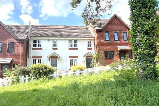 Thumbnail Property for sale in Armscote Grove, Hatton Park, Warwick