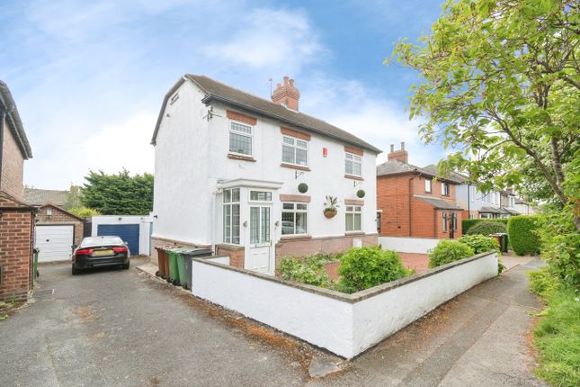 5-bed house on 29, Alexandra Road, Pudsey, £475,000