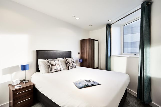 Flat to rent in The Heart, Media City Uk, Salford