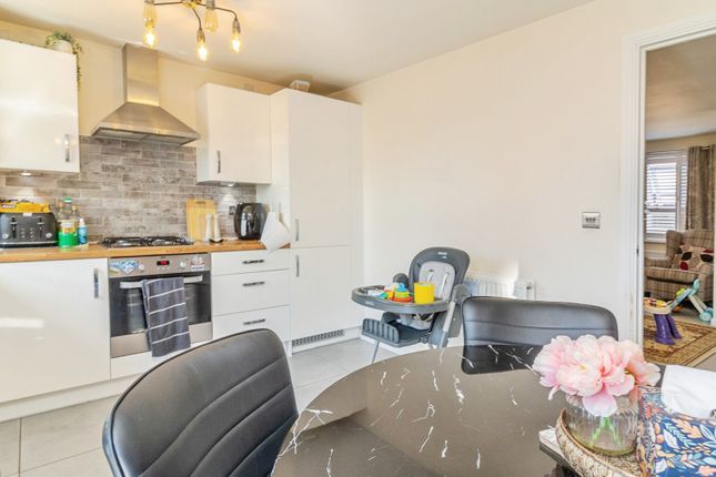 7, Sheppard Grove, Milton Keynes photo 4