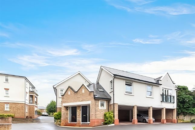 3, Woodmill Close, Roehampton photo 4