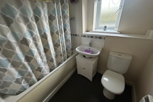 278, WOLVERHAMPTON photo 2