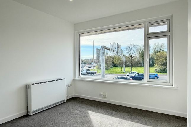 9a Thomas Street, Swansea photo 3